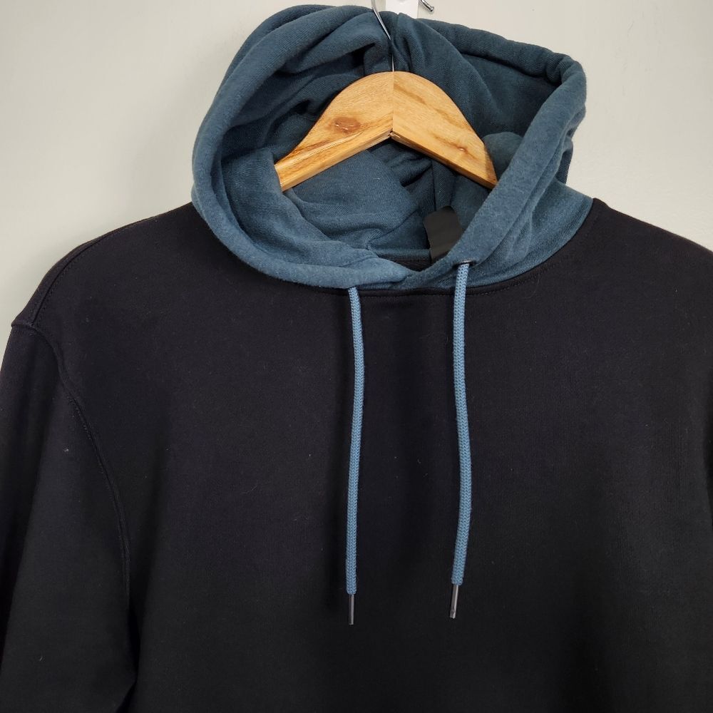 Volcom Forzee Hoodie Mens Med Black Pullover Slim Fit  school outdoor - Picture 2 of 12